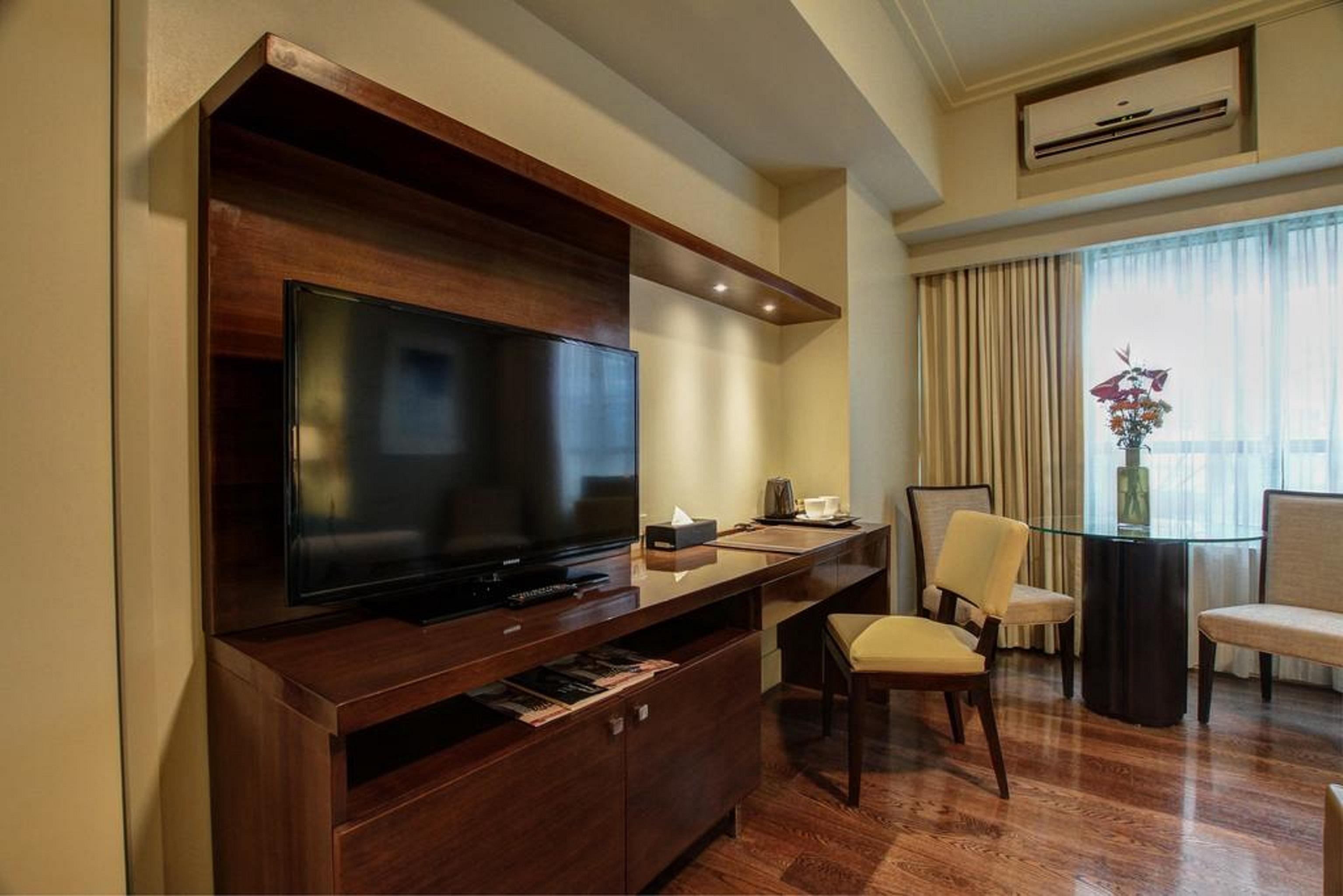 Aruga Apartments By Rockwell Makati Makati City Extérieur photo